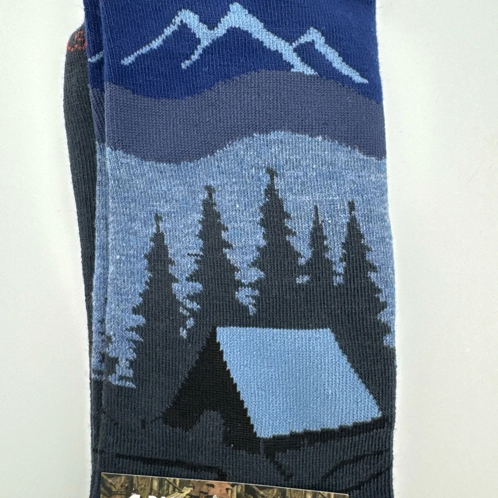 Mossy Oak 3 Pair‎ Crew Socks Camping Bear Tent Outdoors Hunting NWT 10-13